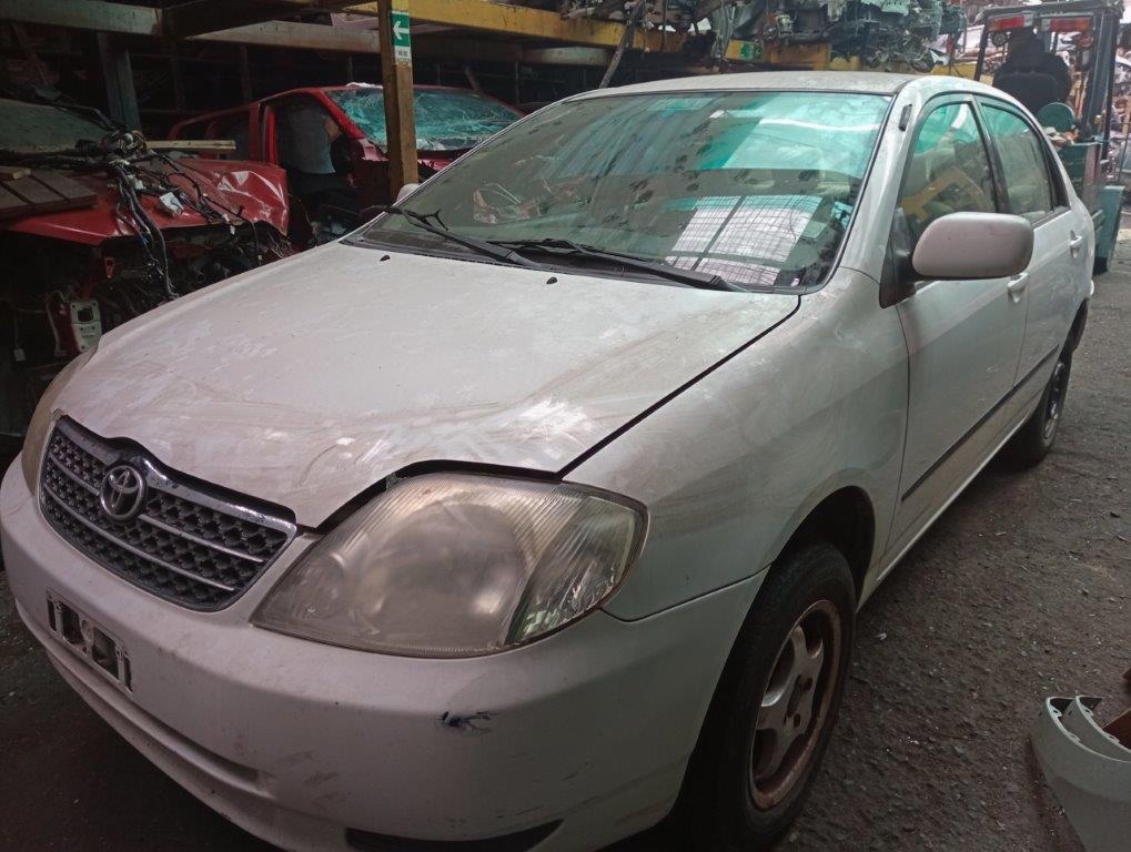  Toyota COROLLA 2002    EN DESARME
